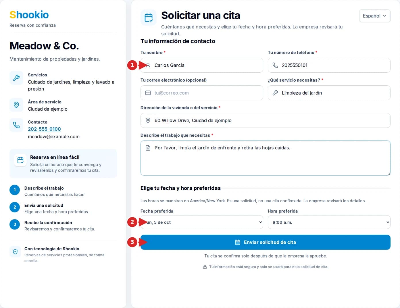 Formulario público de reservas de Shookio con flechas que señalan los datos del cliente, la fecha preferida y Enviar solicitud de cita.